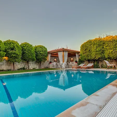 Fora 2* אלאקאטי