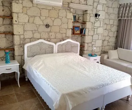 Fora 2* Alaçatı