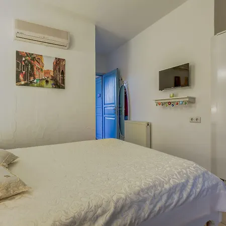 מלון Fora אלאקאטי