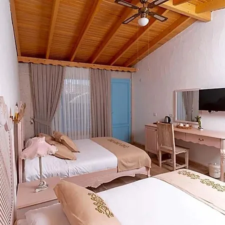 Fora Hotel