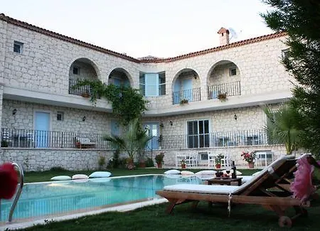Hotell Fora 2*